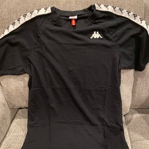 2 Kappa T-shirts